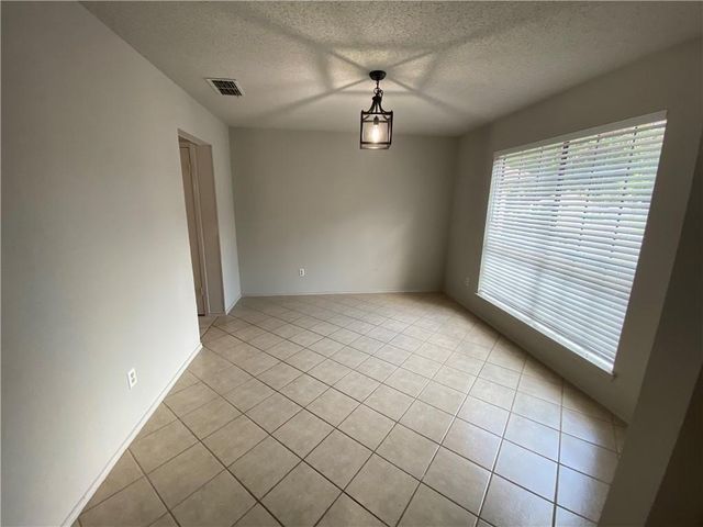 4512 Sojourner ST, Austin, TX 78725