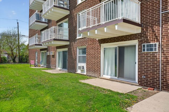 7225 W Higgins Avenue 103, Chicago, IL 60656