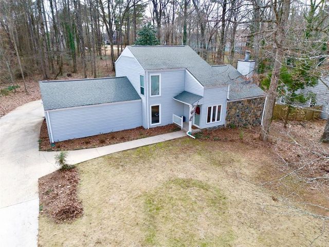 5419 S LAKE Drive, Douglasville, GA 30135