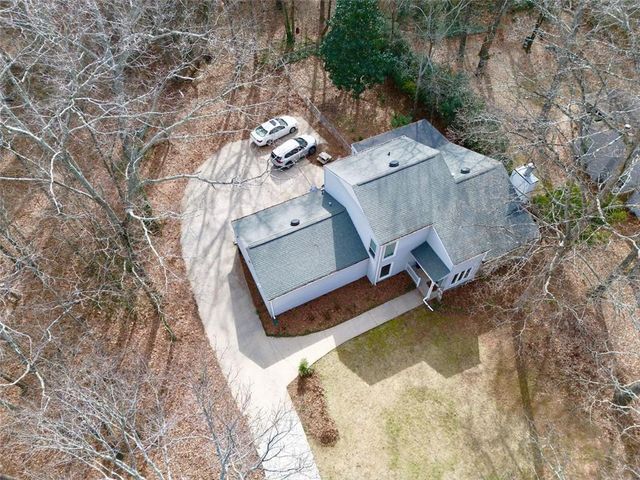 5419 S LAKE Drive, Douglasville, GA 30135