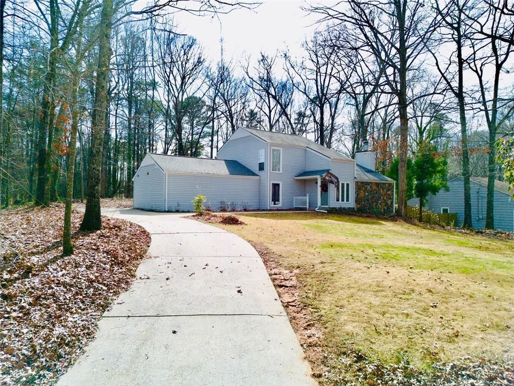 5419 S LAKE Drive, Douglasville, GA 30135