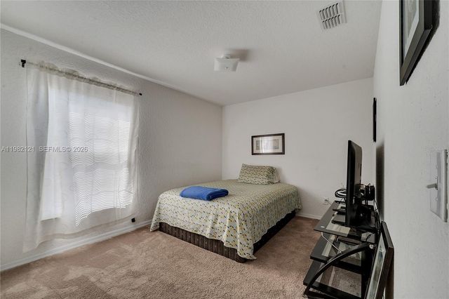 1317 Conch Key Ln, Davenport, FL 33837