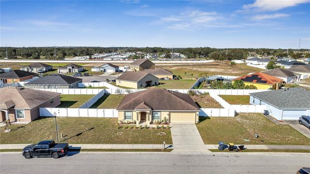 1317 Conch Key Ln, Davenport, FL 33837