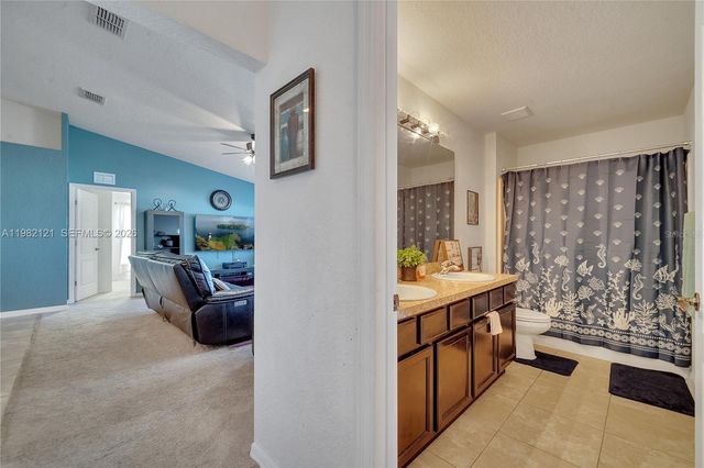 1317 Conch Key Ln, Davenport, FL 33837