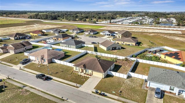 1317 Conch Key Ln, Davenport, FL 33837