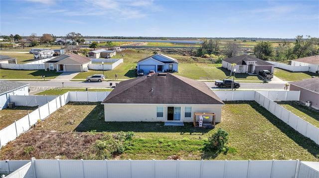 1317 Conch Key Ln, Davenport, FL 33837