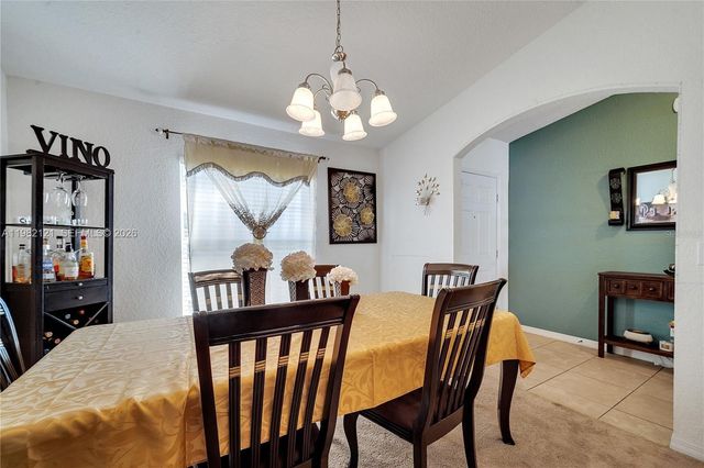 1317 Conch Key Ln, Davenport, FL 33837