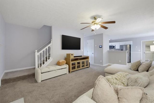 395 Oak Hill Dr, Covington, GA 30016