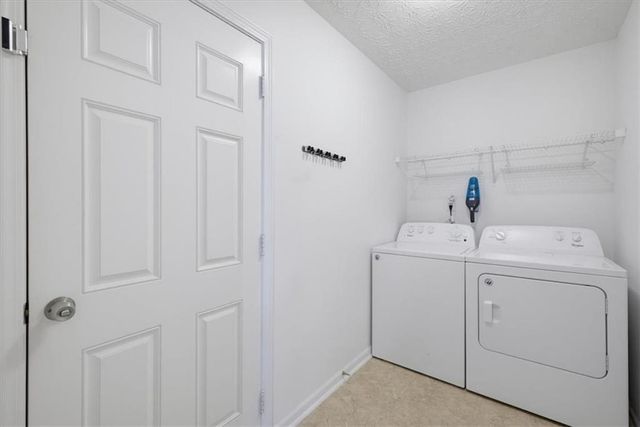 395 Oak Hill Dr, Covington, GA 30016