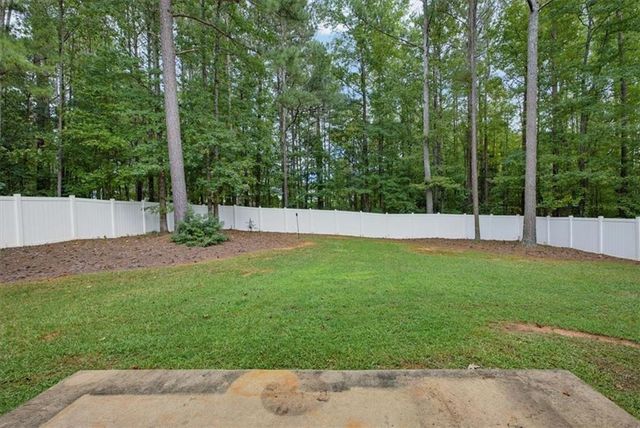 395 Oak Hill Dr, Covington, GA 30016