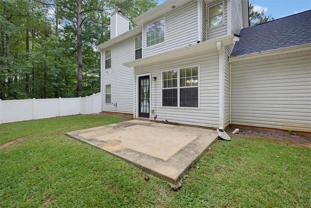 395 Oak Hill Dr, Covington, GA 30016