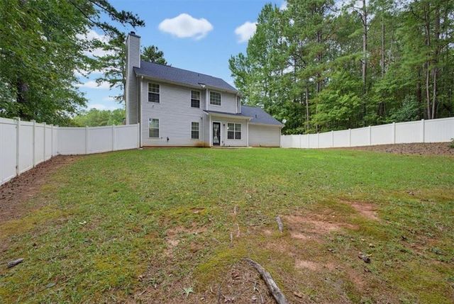 395 Oak Hill Dr, Covington, GA 30016