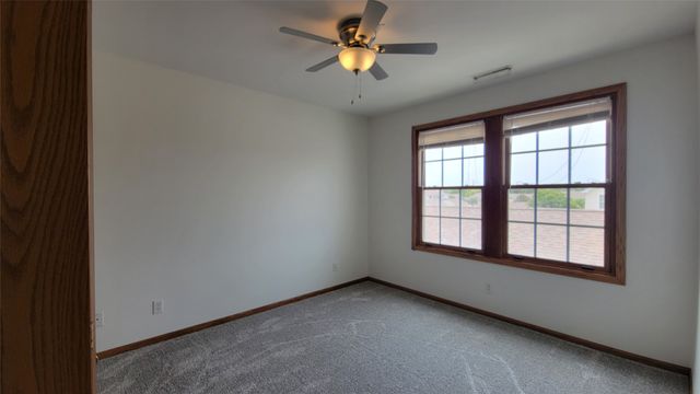 2512 Eaton Avenue, Ames, IA 50010