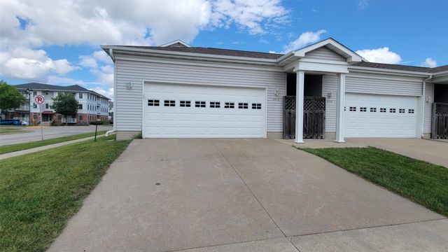 2512 Eaton Avenue, Ames, IA 50010