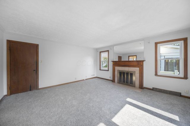 2823 Oaklawn Street, Columbus, OH 43224