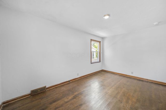 2823 Oaklawn Street, Columbus, OH 43224