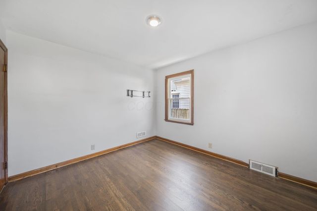 2823 Oaklawn Street, Columbus, OH 43224