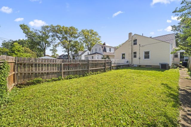 2823 Oaklawn Street, Columbus, OH 43224
