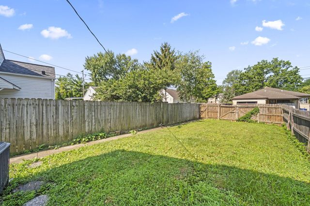 2823 Oaklawn Street, Columbus, OH 43224