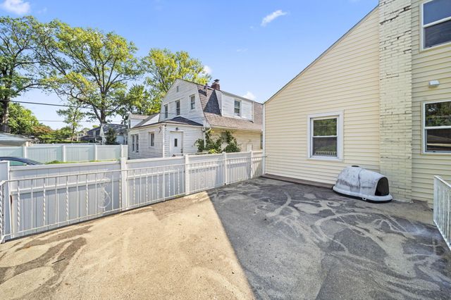 2823 Oaklawn Street, Columbus, OH 43224