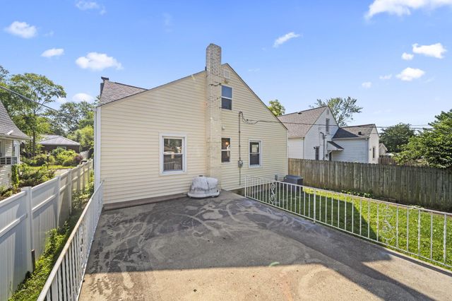 2823 Oaklawn Street, Columbus, OH 43224