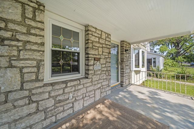 2823 Oaklawn Street, Columbus, OH 43224