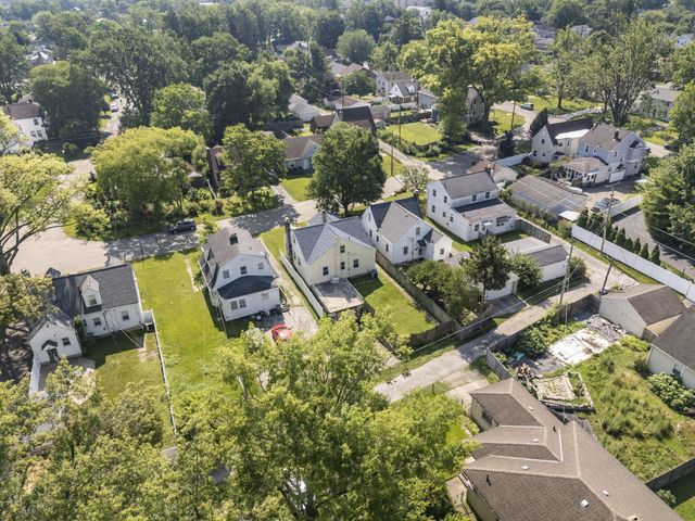 2823 Oaklawn Street, Columbus, OH 43224