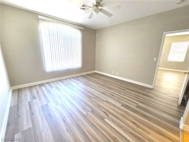 7904 Canyon Grove Court, Las Vegas, NV 89131
