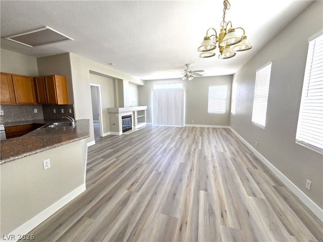 7904 Canyon Grove Court, Las Vegas, NV 89131