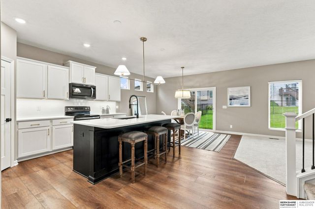 4309 S 214 Street, Omaha, NE 68022