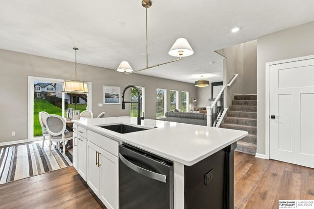 4309 S 214 Street, Omaha, NE 68022