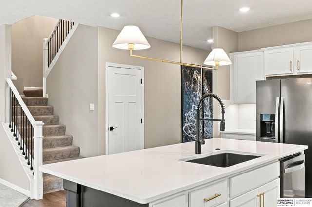 4309 S 214 Street, Omaha, NE 68022