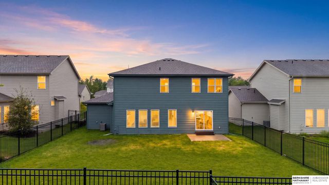 4309 S 214 Street, Omaha, NE 68022