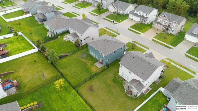 4309 S 214 Street, Omaha, NE 68022