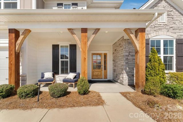 3814 Dahlia Drive, Harrisburg, NC 28075