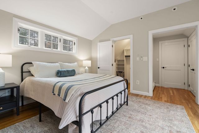 40 Mohawk Dr., Acton, MA 01720
