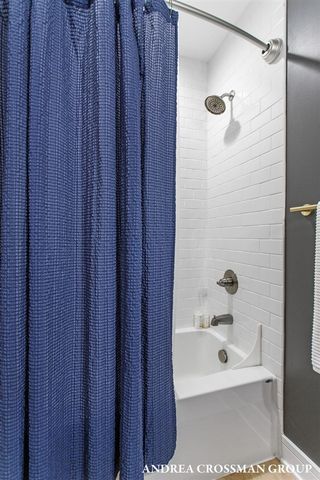 140 Grand Avenue, Grand Haven, MI 49417