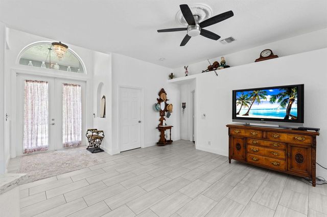 16685 63 Road N, Loxahatchee, FL 33470