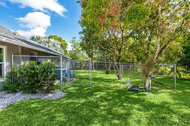16685 63 Road N, Loxahatchee, FL 33470