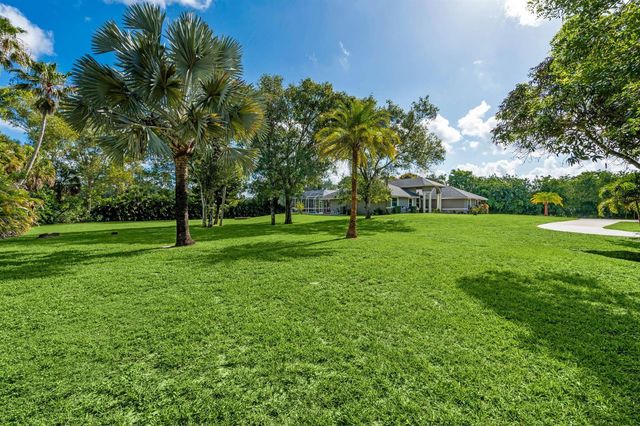 16685 63 Road N, Loxahatchee, FL 33470
