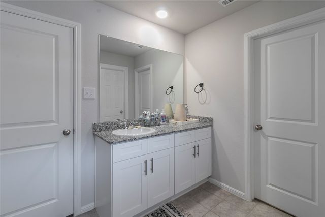 1905 Skylar Lane, Cleburne, TX 76033