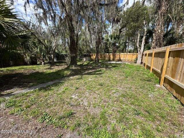 112 PUTNAM Avenue, East Palatka, FL 32131