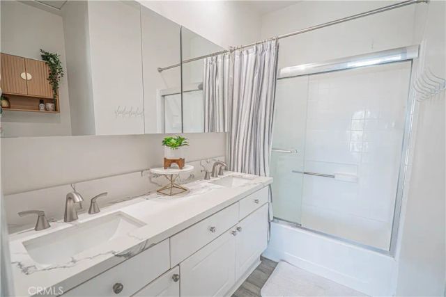 26943 Hillsborough Parkway 25, Valencia, CA 91354