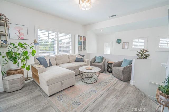 26943 Hillsborough Parkway 25, Valencia, CA 91354