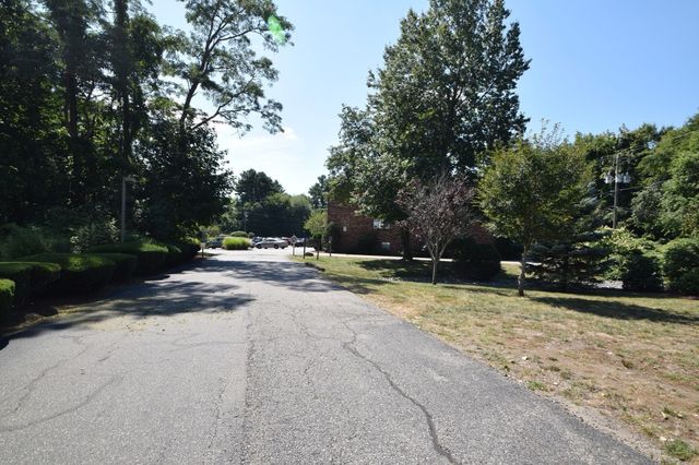 43 Mccormick 52, Stoughton, MA 02072