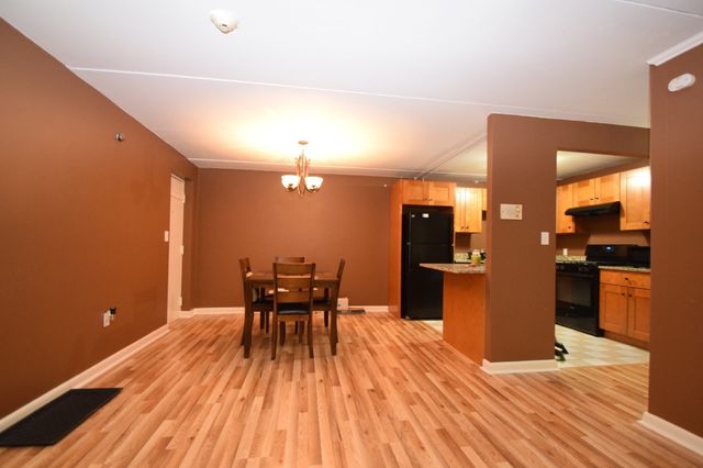 43 Mccormick 52, Stoughton, MA 02072