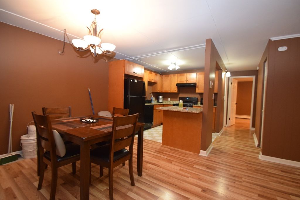 43 Mccormick 52, Stoughton, MA 02072