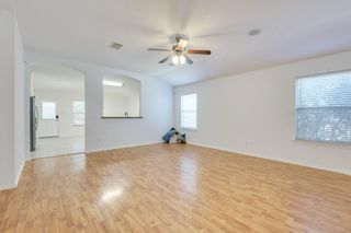 110 S Creekbend DR, Hutto, TX 78634