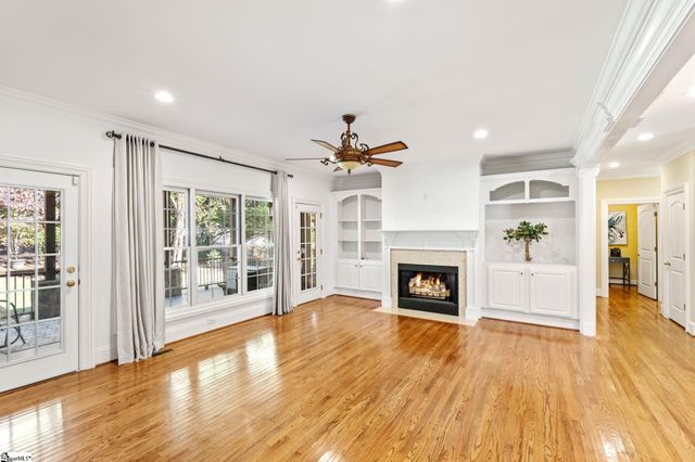 504 Cypress Links Way, Taylors, SC 29687