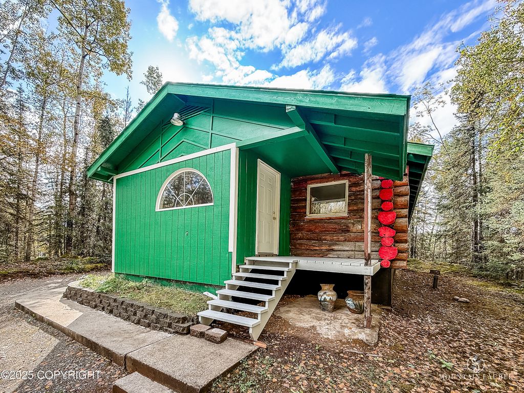 1311 N Rainbow Park Drive, Wasilla, AK 99623